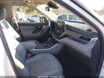 Toyota Highlander III 2020 Toyota Highlander 2020r., XLE, od ubezpieczalni 2.5 Benzyna 203KM, zdjęcie 8