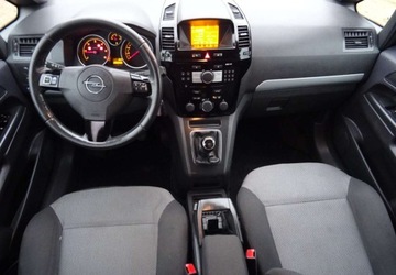 Opel Zafira B 1.7 CDTI ecoFLEX 110KM 2011 Opel Zafira 1.7cdti,klima,7osobowy,oplacon 1.7 Diesel 110KM, zdjęcie 6