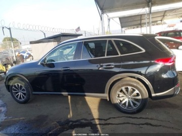 Mercedes GLC C254/X254 2024 Mercedes-Benz GLC 300 2024 2.0l 2.0 Benzyna 255KM, zdjęcie 2