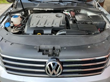 Volkswagen Passat B7 Variant 2.0 TDI CR DPF BlueMotion 140KM 2014 Volkswagen Passat Variant 2.0 diesel 140 KM automat zarej w PL ksiazka, zdjęcie 24