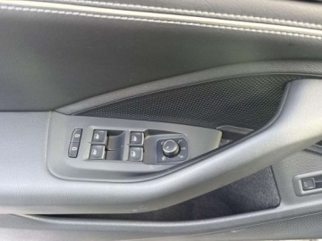 Volkswagen Passat B8 Variant Facelifting 2.0 TDI SCR 150KM 2024 Volkswagen Passat Elegance Matrix Panorama Harman ACC FV23 Serwis ASO, zdjęcie 11