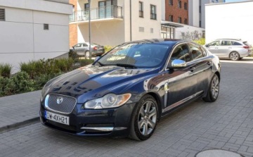 Jaguar XF I Sedan 2.7 BiTurbo D 207KM 2008 Jaguar XF Skory Automat 2.7 Diesel 207KM
