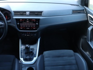 Seat Arona Crossover 1.0 EcoTSI 115KM 2019 Seat Arona 1.0 TSI, Salon Polska, Skóra, Navi, zdjęcie 7