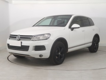 Volkswagen Touareg II SUV 3.0 V6 TDI BlueMotion  245KM 2014 VW Touareg 3.0 TDI, Salon Polska, Serwis ASO, zdjęcie 1