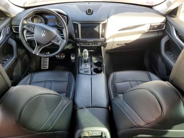 Maserati Levante 2017 Maserati Levante Sport 2017 3.0l 3.0 Benzyna 345KM, zdjęcie 8