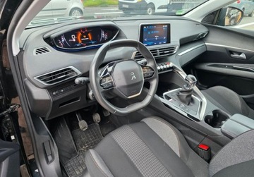 Peugeot 3008 II Crossover Facelifting  1.2 PureTech 130KM 2022 Peugeot 3008 Benzynkaniski przebiegliftjak nowy 1.2 Benzyna 131KM, zdjęcie 8