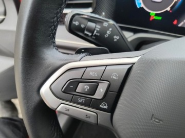 Volkswagen Passat B8 Variant Facelifting 1.5 TSI EVO 150KM 2025 Volkswagen Passat serwis ASO 2.0TDI 150KM bezwypadkow gwarancja pakiety ka, zdjęcie 15