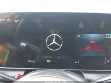 Mercedes GLC C254/X254 2024 Mercedes-Benz GLC 2024 Mercedes-Benz GLC 300 4MATIC SUV 2.0 Hybryda Plug-in, zdjęcie 12