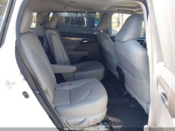 Toyota Highlander III 2021 Toyota Highlander Hybrid Limited, 2021r., 4x4, 2.5L 2.5 Hybryda 186KM, zdjęcie 9