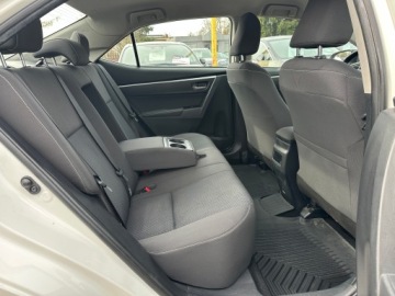 Toyota Corolla XI Sedan Facelifting 1,6 Valvematic 132KM 2017 Toyota Corolla Lift/1.6132KM/Biała perła/Kamera, zdjęcie 24