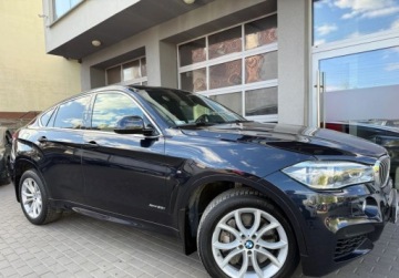 BMW X6 F16 Crossover xDrive50i 450KM 2017 BMW X6 Salon Polska Czujniki Kamera Automat 4.4 Benzyna 450KM, zdjęcie 16
