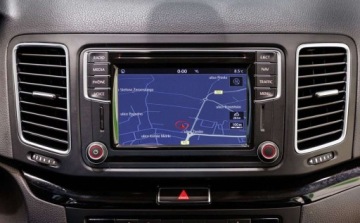 Volkswagen Sharan II Van Facelifting 2.0 TSI 220KM 2016 Volkswagen Sharan 2.0 TSI BMT Highline DSG 2.0 Benzyna 220KM, zdjęcie 28