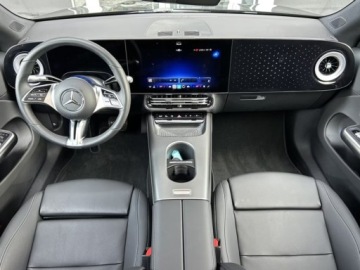 Mercedes CLA C118/X118 2025 MERCEDES-BENZ CLA 180 Progressive Sedan 1.5 (136KM) 2025, zdjęcie 5