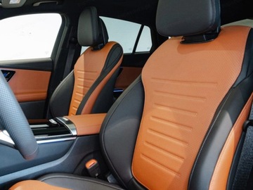 Mercedes GLC C254/X254 2025 GLC Coupe 200 4-Matic AMG Line 2.0 (204KM) 2025, zdjęcie 3