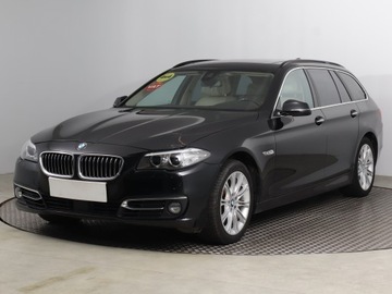 BMW Seria 5 F10-F11 Touring 525d 218KM 2013 BMW 5 525d xDrive, 214 KM, 4X4, Automat, VAT 23%, zdjęcie 1