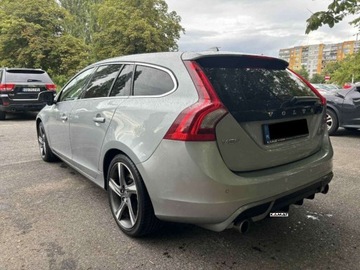 Volvo V60 I Kombi 2.0 D3 163KM 2011 Volvo V60 Volvo V60 R-design 2,0 Diesel 5 Cylindrow Automat Zamiana 2.0, zdjęcie 11