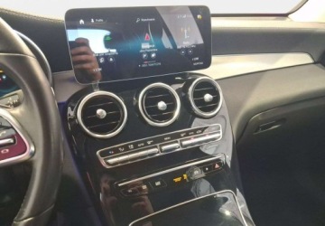 Mercedes GLC C253 SUV Facelifting 2.0 220d 194KM 2020 Mercedes-Benz GLC VAT 23 2.0d 195KM automat 4matic 2020 r., Salon PL, I wl., zdjęcie 24