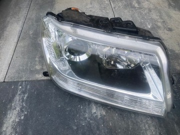 SUZUKI VITARA II LIFT 08-14r LAMPA XENON PRAWA PRZÓD EYROPA NA CZĘŚCI