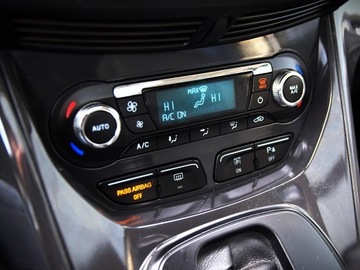 Ford Escape III 2016 Ford Escape 2.0 Benzyna Panorama Kamera cofania Titanium 2.0 Benzyna 241KM, zdjęcie 24