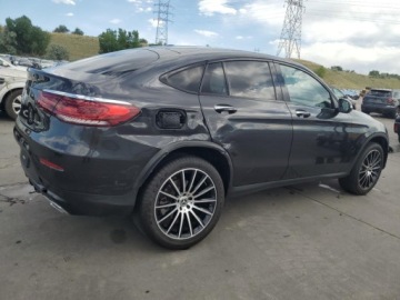 Mercedes GLC C254/X254 2022 Mercedes-Benz GLC Coupe 300 4Matic 2022 2.0l 2.0 Benzyna 255KM, zdjęcie 3
