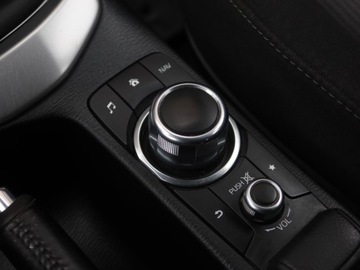 Mazda CX-3 Crossover 2.0 SKY-G 120KM 2016 Mazda CX-3 2.0 Skyactiv-G, Salon Polska, zdjęcie 17