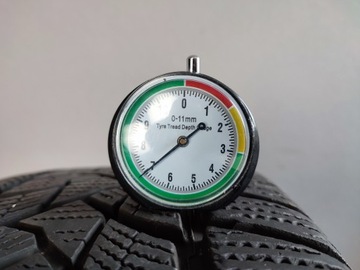 LEXUS NX TOYOTA RAV 4 SUZUKI KOLA RÁFKY 7X17 ET 40 PNEUMATIKY ZIMNÍ 215/60/17