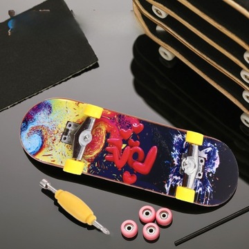 НАБОР ПАЛЬЦЕВОГО СКЕЙТБОРДА