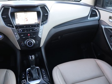 Hyundai Santa Fe III SUV Facelifting 2.0 CRDi 185KM 2017 Hyundai Santa Fe 2.0 CRDi, Salon Polska, zdjęcie 7
