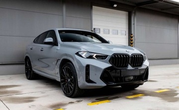BMW X6 G06 2025 BMW X6 xDrive30d, Panorama, Pneumatyka, Hak, Pakiet Innowacji, 22 Cale 3.0, zdjęcie 7