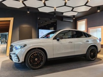 Mercedes GLC C254/X254 Coupe 2.0 220d 197KM 2025 GLC Coupe 220 d 4-Matic AMG Line 2.0 (197KM) 2025, zdjęcie 2