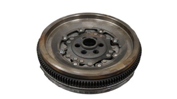 KOLO DVOUHMOTNÉ DSG 05E105266 VW ARTEON 1.5 TSI