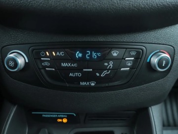 Ford Tourneo Courier I Mikrovan 1.5 TDCi 95KM 2017 Ford Tourneo Courier 1.5 TDCI, Salon Polska, zdjęcie 15