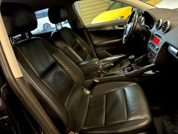 Audi A3 8P Sportback 1.6 TDI 102g 105KM 2013 Audi A3 Sportback _1.6TDI 105KM_Skóra Climatronic, zdjęcie 7