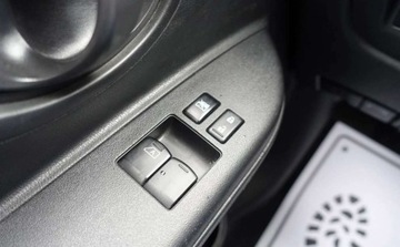 Nissan Micra IV Hatchback 5d 1.2 80KM 2011 Nissan Micra 1.2 80KM Automat Klimatronik Zero korozji Stan BDB 1.2 Benzyna, zdjęcie 15