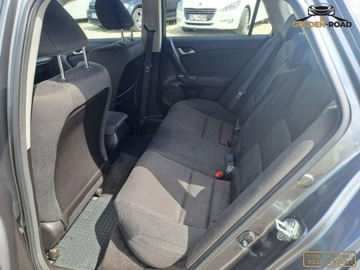 Honda Accord VIII Kombi 2.2 DTEC 150KM 2009 Honda Accord 2,2 i-DTEC 150KM automat klima elektryka alu wspomaganie navi, zdjęcie 10