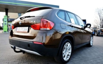 BMW X1 E84 Crossover sDrive18d 143KM 2011 BMW X1 Zadbana 2.0 Diesel 143KM, zdjęcie 11