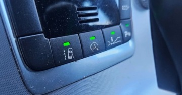 Volvo V60 I 2016 Volvo V60 2.0 Moc 240 KM benzyna - GAZ 2.0 Benzyna 240KM, zdjęcie 32