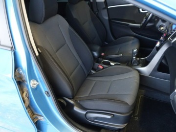 Hyundai i30 II Hatchback 3d 1.4 100KM 2013 Hyundai i30 1.4, zdjęcie 18