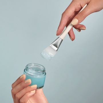 Лопаточка для маски Орифлэйм.