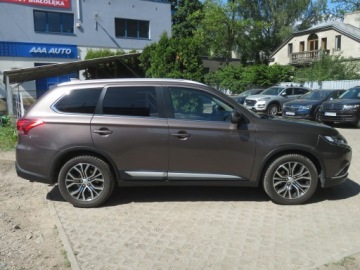 Mitsubishi Outlander III SUV Facelifting 2017 2.0 150KM 2017 Mitsubishi Outlander 2.0, Salon Polska, zdjęcie 5