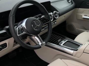 Mercedes GLA II Off-roader Facelifting 1.3 200 163KM 2026 Od ręki - 200 (163KM) Progressive | Asystent martwego pola + MULTIBEAM LED, zdjęcie 7