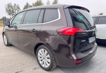 Opel Zafira C Tourer 1.6 CDTI ECOTEC 136KM 2014 Opel Zafira bezwypadek1wlascicielorg lakierBIZNES EDITIONbordo perlajak no, zdjęcie 3