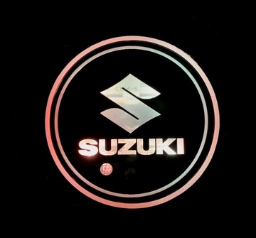 PODSTAWKA LED POD KUBEK NAPOJE Z LOGO SUZUKI