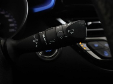 Toyota C-HR I Crossover 1.2L Turbo 116KM 2017 Toyota C-HR navi grzane fotele kamera tempomat, zdjęcie 29