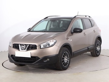 Nissan Qashqai I Crossover Facelifting  1.6 dCi 130KM 2013 Nissan Qashqai 1.6 dCi, Salon Polska, zdjęcie 1