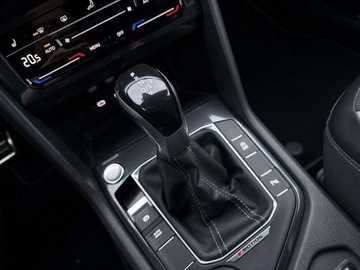 Volkswagen Tiguan II SUV Facelifting 2.0 TDI 200KM 2022 Volkswagen Tiguan R-line LED Matrix tempomat ACC navi Ambient FV23, zdjęcie 16