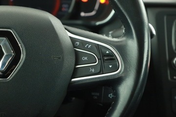 Renault Kadjar Crossover 1.2 Energy TCe 130KM 2017 Renault Kadjar 1.2 TCe, Salon Polska, zdjęcie 14