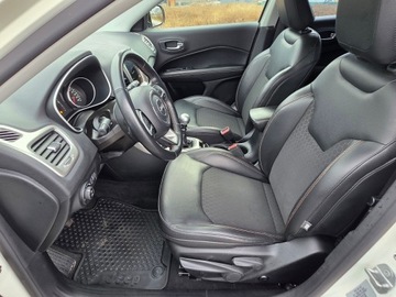 Jeep Compass II SUV 1.4 MultiAir 140KM 2017 Jeep Compass II 1,4 Turbo MultiAir 140 KM FWD Longitude Navi Skóra Kamera, zdjęcie 12