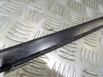 MERCEDES GL X166 LIŠTA OKNO PŘEDNÍ PRAVÁ LEVÝ