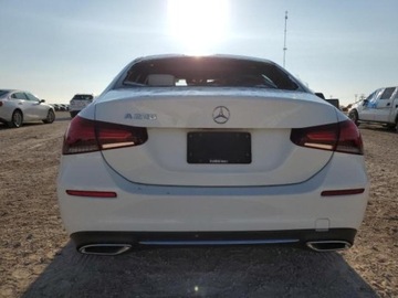 Mercedes Klasa A W177/V177 2019 Mercedes-Benz Klasa A Mercedes-Benz A-Class A 220 2.0 Benzyna 188KM, zdjęcie 4